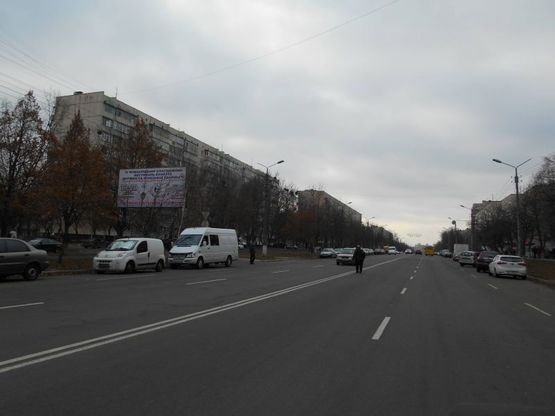 Фото рекламної площини за адресою м. Бровари, бульвар Незалежності, 10