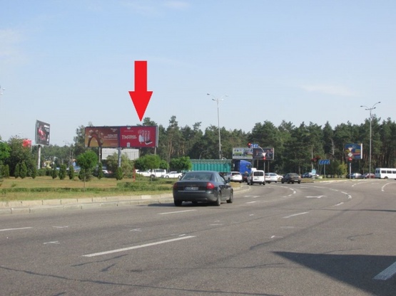 Фото рекламної площини за адресою Харьковская пл., Бориспольская трасса (выезд из Киева)