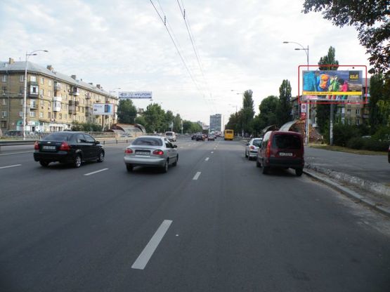Фото рекламной плоскости по адресу Гагарина пр-кт, 13, напр. к Ленинградской пл.