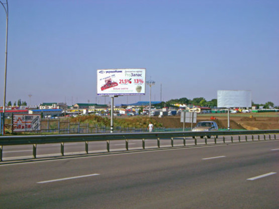 Фото рекламной плоскости по адресу Овидиопольская дорога  - "Эпицентр", от "МЕТРО", к "7 км" из города,