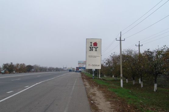 Фото рекламной плоскости по адресу Объездная дорога - напротив Аквапарка от "7 км" к развязке Два Столба  ВЕРТИКАЛЬНЫЙ