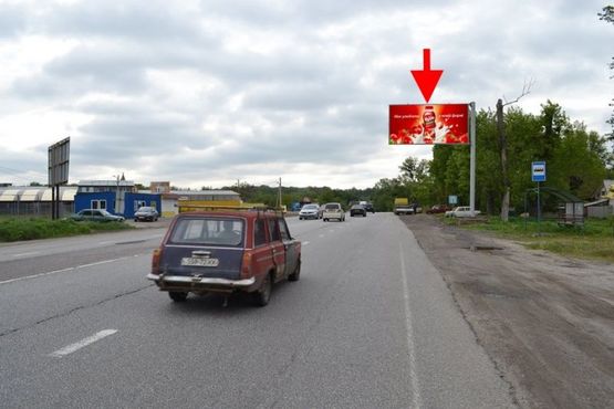 Фото рекламной плоскости по адресу Симферопольское шоссе- пос. Карачевка- возле АЗС БРСМ-флажок №2-из центра