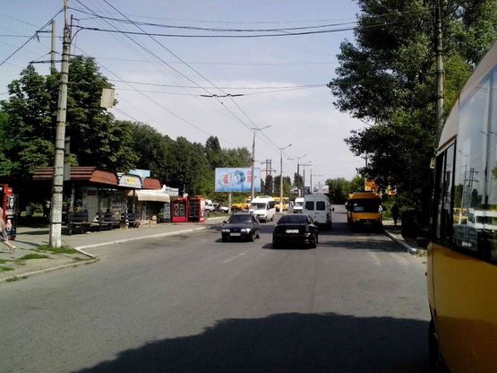 Фото рекламної площини за адресою ул. Паникахи, 119 тупик троллейбусов Фото рекламної площини за адресою ул. Паникахи, 119 тупик троллейбусов