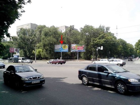 Фото рекламної площини за адресою пр.Б. Хмельницкого Фото рекламної площини за адресою пр.Б. Хмельницкого