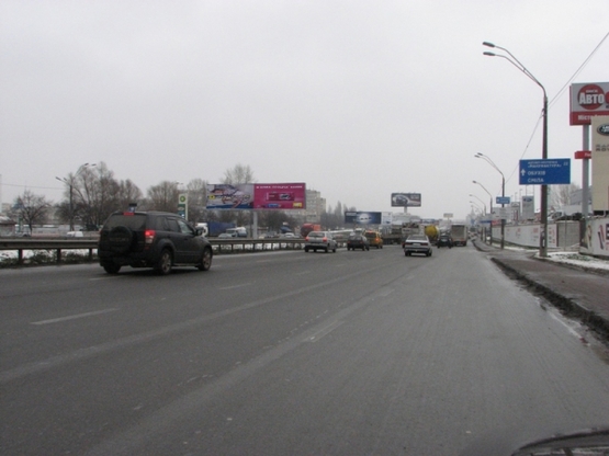 Фото рекламной плоскости по адресу ул. Б.Окружная /(ав-н Lexus) - поворот на Вишневое - напр. на Одеську пл. (правый)