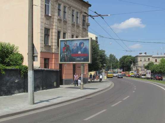 Фото рекламной плоскости по адресу Вячеслава Чорновола просп., 31 (від центру)