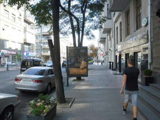 Фото рекламної площини за адресою Сумська вул., 106 Фото рекламної площини за адресою Сумська вул., 106