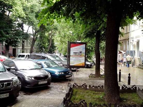 Фото рекламной плоскости по адресу Дерибасівска вул., 7