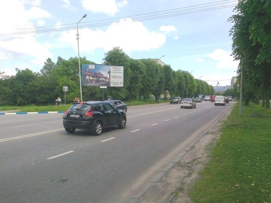 Фото рекламной плоскости по адресу Великого В. ул., 6, (АЗС "УкрНАФТА", общест.организация "Автопомощ", кафе "Дария", СШ №2), в направл. Стрыйской ул.