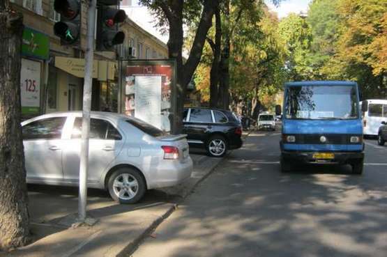 Фото рекламной плоскости по адресу Єкатеринінська вул. - Троїцька вул., 42