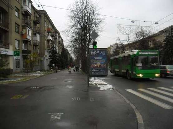 Фото рекламной плоскости по адресу Сумська вул. - Весніна вул.