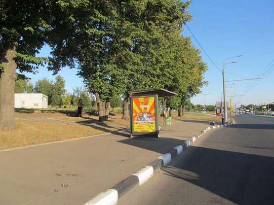 Фото рекламної площини за адресою Гагаріна просп. - Льва Ландау просп. (50-річчя СРСР просп.), (зупинка)