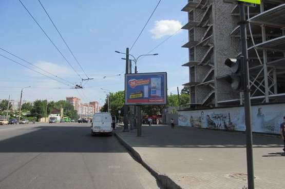 Фото рекламної площини за адресою Гагаріна просп. - Мовчанівський пров. (№1)