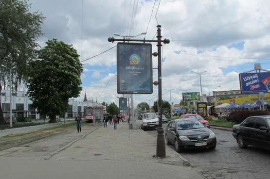 Фото рекламної площини за адресою Чернівецька вул. - Двірцева пл., (№2) (від залізн. вокзала) Фото рекламної площини за адресою Чернівецька вул. - Двірцева пл., (№2) (від залізн. вокзала)