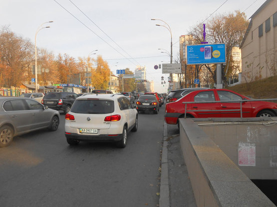 Фото рекламной плоскости по адресу ул.Черновола/Воздухофлотский мост направление ул.Артема
