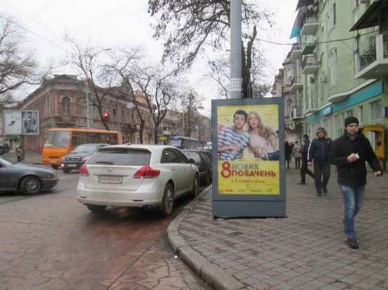 Фото рекламной плоскости по адресу Преображенська вул., 62 - Троїцька вул. - Новосільського вул. Фото рекламной плоскости по адресу Преображенська вул., 62 - Троїцька вул. - Новосільського вул.