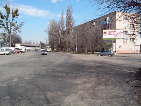 Фото рекламной плоскости по адресу Громова ул., в районе перекрестка с Поднєвича ул., ("ЧеркассыГаз, магазин "Продукты", СТО, "Деливери", УкрГазБанк), направ. в центр Фото рекламной плоскости по адресу Громова ул., в районе перекрестка с Поднєвича ул., ("ЧеркассыГаз, магазин "Продукты", СТО, "Деливери", УкрГазБанк), направ. в центр