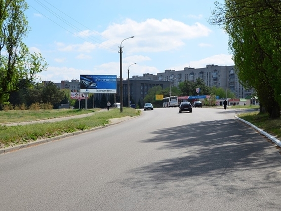 Фото рекламной плоскости по адресу ул. 20-летия Победы Приднепровск (напротив АЗС), из центра . Самарский р-н. Фото рекламной плоскости по адресу ул. 20-летия Победы Приднепровск (напротив АЗС), из центра . Самарский р-н.