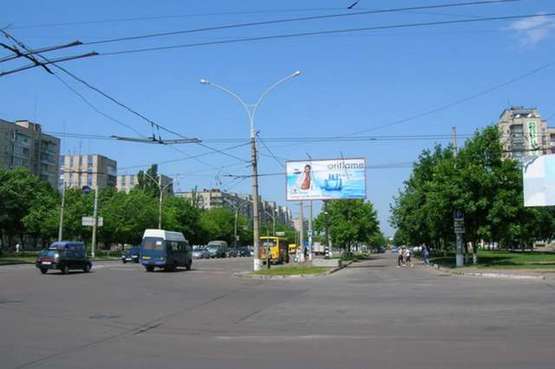 Фото рекламной плоскости по адресу Харківська вул. - Михайла Лушпи просп. Фото рекламной плоскости по адресу Харківська вул. - Михайла Лушпи просп.