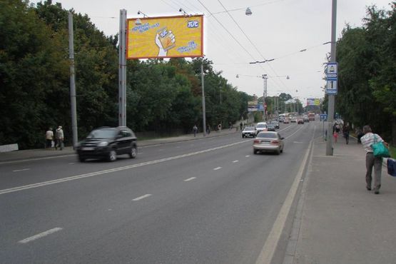 Фото рекламной плоскости по адресу Кульпарківська вул. - Садова вул. (від центру) Фото рекламной плоскости по адресу Кульпарківська вул. - Садова вул. (від центру)