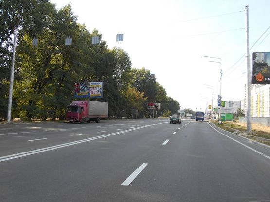 Фото рекламной плоскости по адресу м. Бровари, вул. Київська, навпроти будинку 265/2