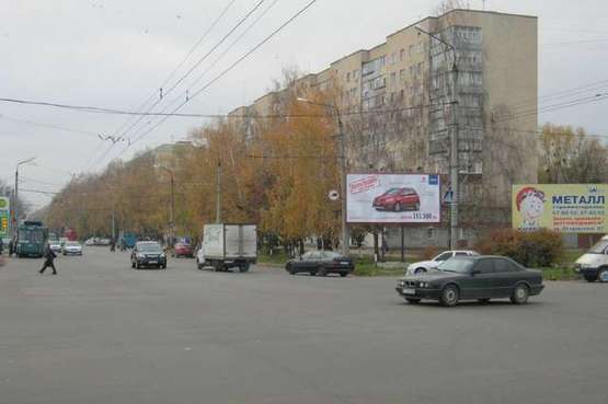 Фото рекламной плоскости по адресу Великотирнівська вул. - Половки вул.