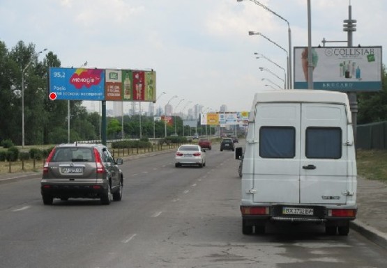 Фото рекламної площини за адресою Оболонский пр., 300 м от Малиновского пр.