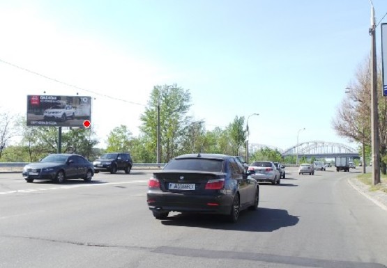 Фото рекламної площини за адресою Днепровская набережная, 640м от ж-д моста