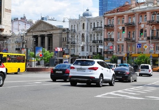 Фото рекламної площини за адресою Льва Толстого пл.