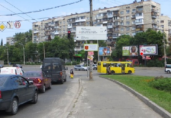 Фото рекламной плоскости по адресу Кирилловская ул. (бывш. Фрунзе ул.) - Тульчинская ул.