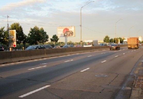 Фото рекламной плоскости по адресу Набережное шоссе (эл. опора № 23-24)