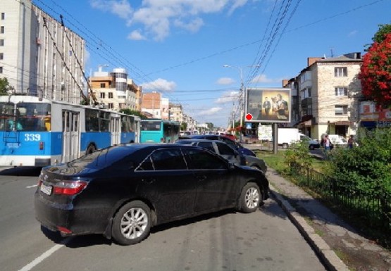Фото рекламної площини за адресою Коцюбинского ул., 29 - Александра Довженко ул.