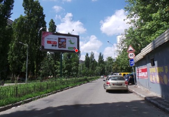 Фото рекламної площини за адресою Давыдова б-р., 4