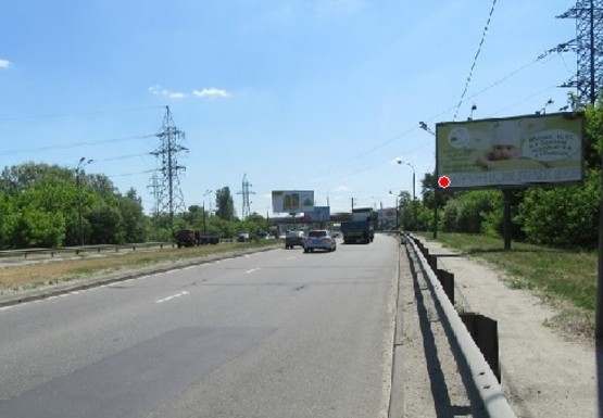 Фото рекламної площини за адресою Богатырская ул., 160м от Добрынинской ул.