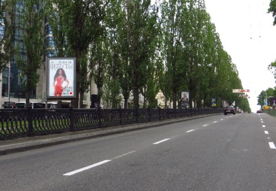 Фото рекламної площини за адресою Шевченко б-р