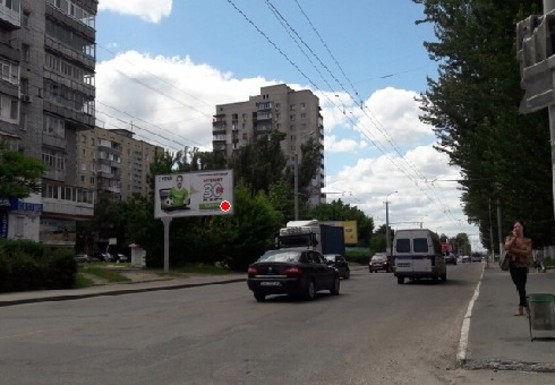 Фото рекламной плоскости по адресу Калиновая ул., 53