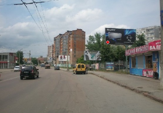 Фото рекламної площини за адресою Ивасюка ул. - Стуса ул.