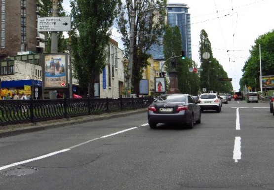 Фото рекламної площини за адресою Шевченко б-р Фото рекламної площини за адресою Шевченко б-р