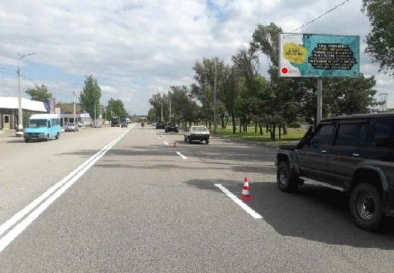 Фото рекламной плоскости по адресу Маршала Малиновского ул., напротив д. 78