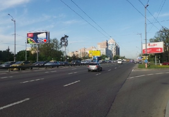 Фото рекламной плоскости по адресу Победы пр. - Палладина ул.