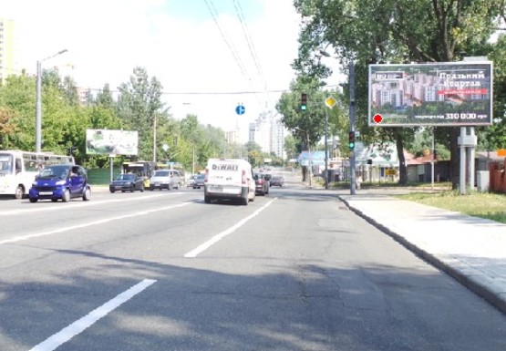 Фото рекламної площини за адресою Мельникова ул.- Семьи Хохловых ул.