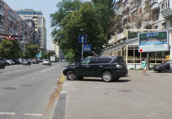 Фото рекламної площини за адресою Большая Васильковская ул., 85 - 87