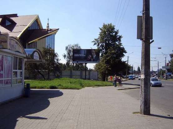 Фото рекламной плоскости по адресу Конякіна вул., 24 Фото рекламной плоскости по адресу Конякіна вул., 24