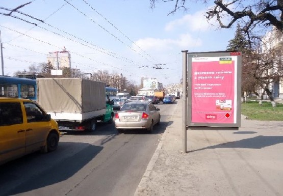 Фото рекламної площини за адресою Московский пр. - Фейербаха пер. Фото рекламної площини за адресою Московский пр. - Фейербаха пер.