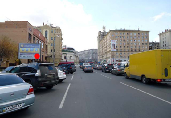 Фото рекламної площини за адресою Армянский пер. - Короленка пер.