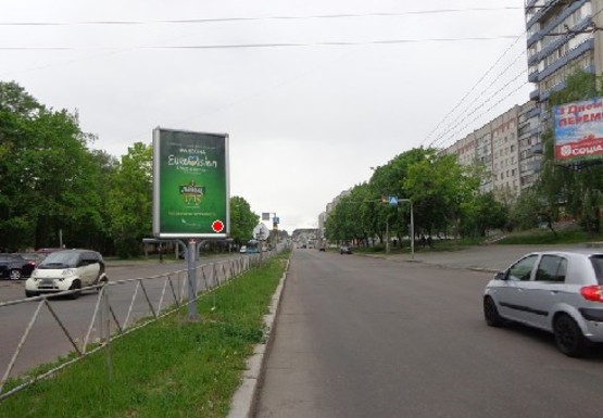 Фото рекламной плоскости по адресу Рокоссовского ул. 26, магазин Квартал