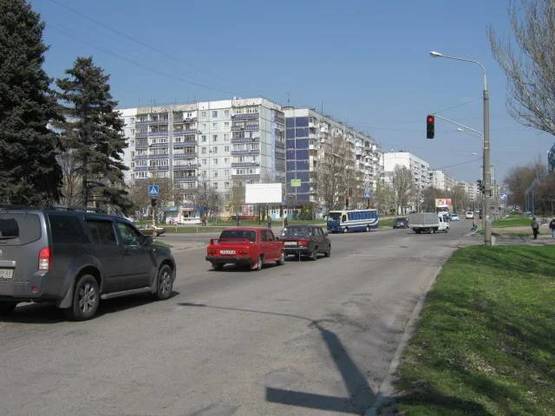 Фото рекламной плоскости по адресу 174_Заднепровская ул Новгородская Фото рекламной плоскости по адресу 174_Заднепровская ул Новгородская