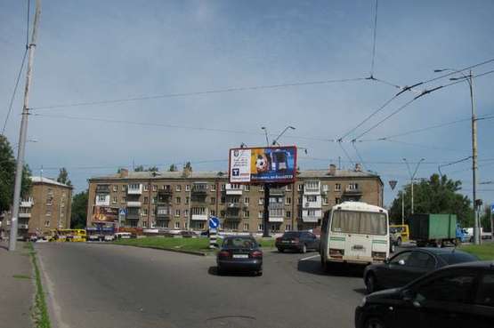 Фото рекламної площини за адресою Перемоги просп., : ст. метро "Святошин", розподільник перед мостом (виїзд на просп. Перемоги ) Фото рекламної площини за адресою Перемоги просп., : ст. метро "Святошин", розподільник перед мостом (виїзд на просп. Перемоги )