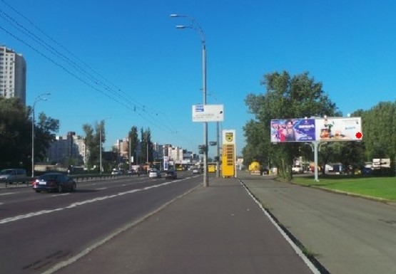 Фото рекламної площини за адресою Глушкова Академика пр., ипподром