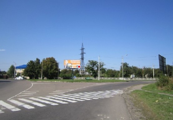 Фото рекламної площини за адресою Львовская ул. - Окружная ул., кольцо по ул. Окружной